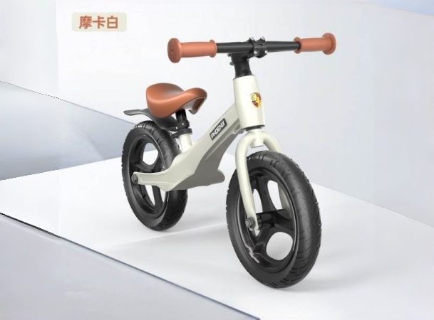 摩卡白